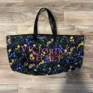 Victorias Secret Tote Bag